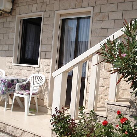 Apartments Mladina Mimice Εξωτερικό φωτογραφία