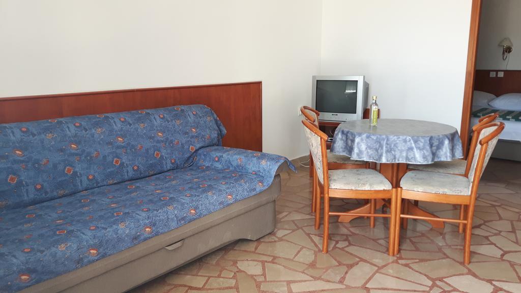 Apartments Mladina Mimice Εξωτερικό φωτογραφία